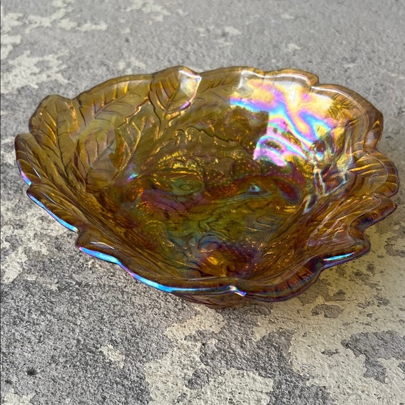 Source Unknown Other - Iridescent Glass Leaf Bowl